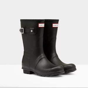 Hunter Boots Women’s Original Short Rainboots